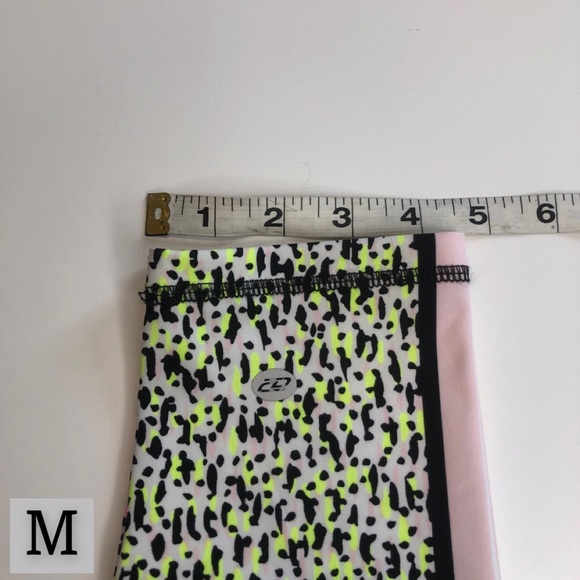 DKNY Sport Neon Pink & Yellow Patterned Leggings, Multiple Sizes, NWT! - Picture 9 of 15